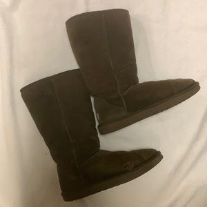 Ugg Australia Size 8 Chocolate Brown Boots